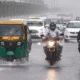लखनऊ में बादलों और हल्की बारिश की सौगात, लोगों ने ली गर्मी से राहत की सांस (फोटो: Dainik Diary)