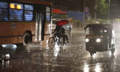 बरेली में बादलों की दस्तक, बारिश के आसार से मौसम हुआ सुहावना (फोटो: Dainik Diary)