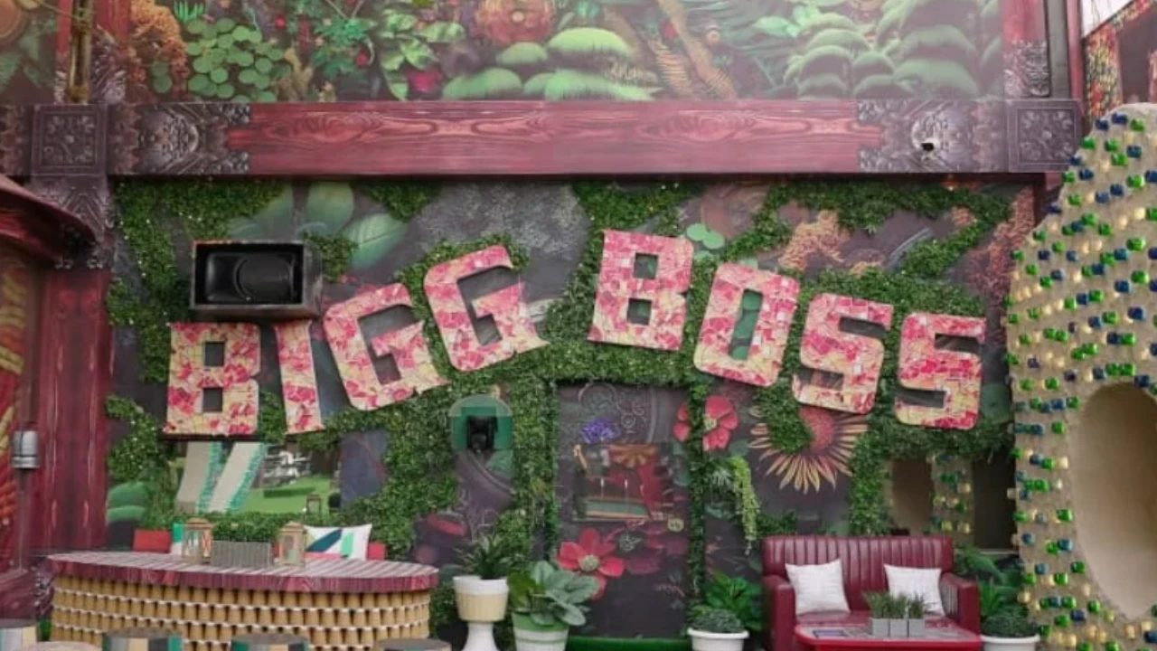 5 नए बदलाव जो Bigg Boss 19 को बना सकते हैं अब तक का सबसे अलग सीज़न 27 Bigg Boss 19 में Salman Khan के साथ AI थीम और नए ट्विस्ट्स का धमाका