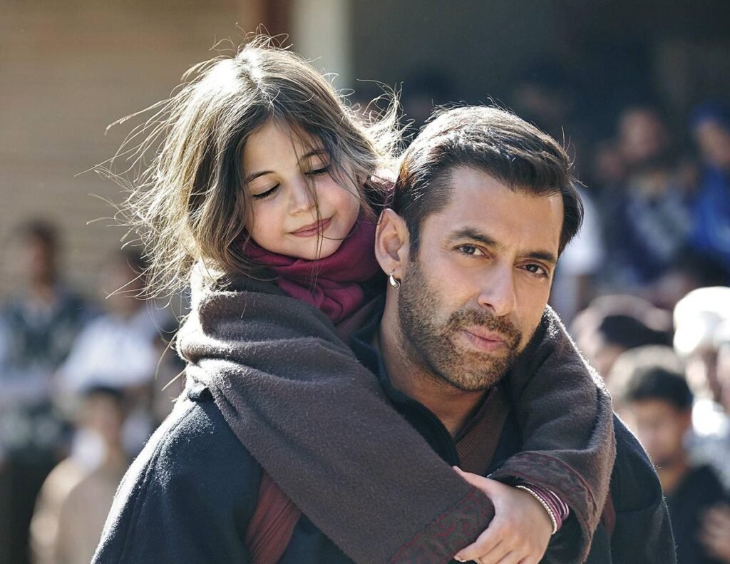 Bajrangi Bhaijaan के 10 साल: फैंस और आयुष शर्मा के लिए भावुक सफर बना जश्न 30 10 Years of Bajrangi Bhaijaan Aayush Sharma shares BTS with Salman Khan