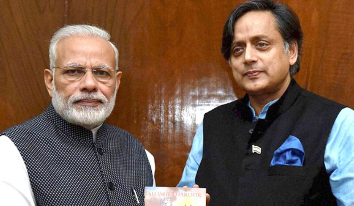 पीएम मोदी की विदेश यात्रा पर विपक्ष का हमला, 'विश्वगुरु' छवि पर उठाए सवाल
