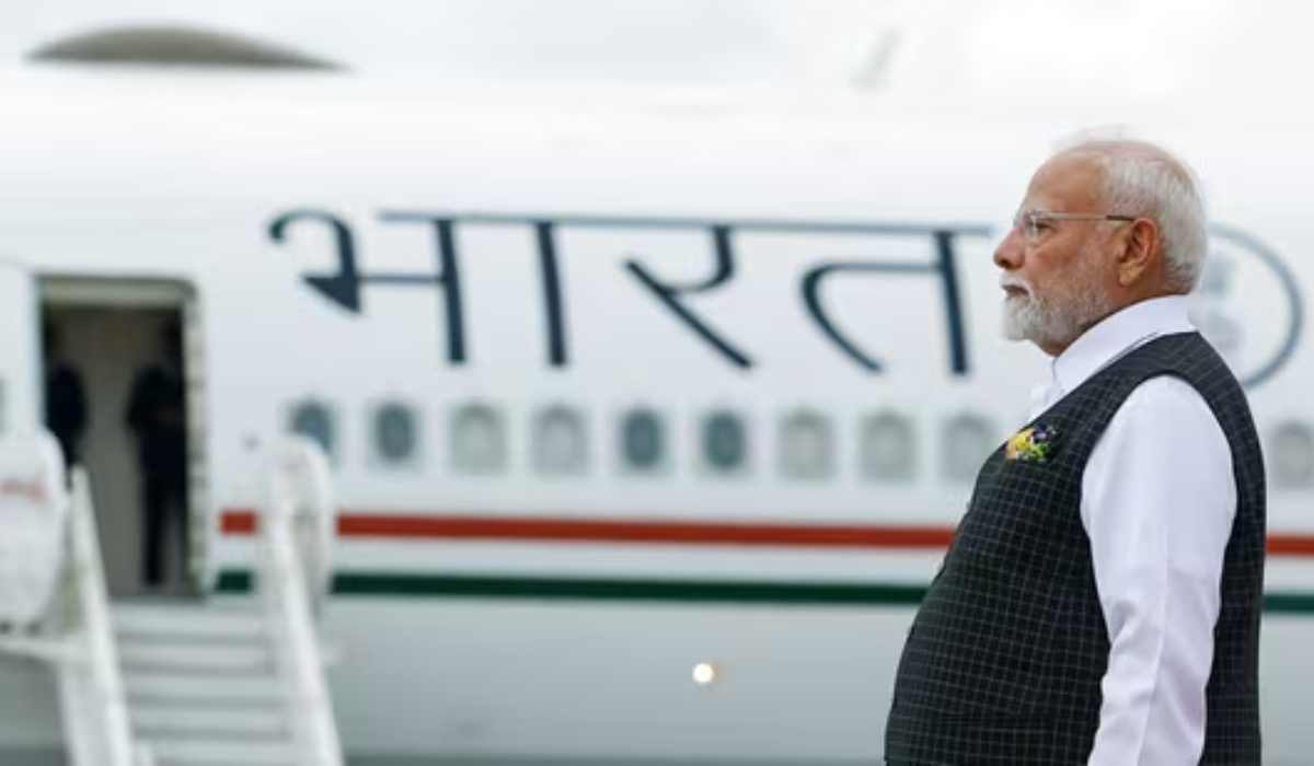 PM Modi पहुंचे अर्जेंटीना: 50 साल बाद किसी भारतीय प्रधानमंत्री की ऐतिहासिक यात्रा, फुटबॉल स्टेडियम और राष्ट्रपति से मुलाकात तय