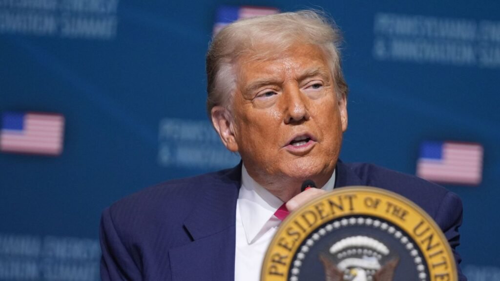 5 बड़े वादों से भरी Donald Trump की नई AI योजना जिसे Silicon Valley ने बताया गेमचेंजर 28 US tech giants welcome Donald Trump's new AI plan