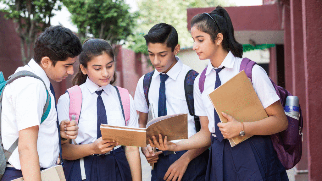 5 शानदार तरीके जिनसे कोई भी स्टूडेंट 12वीं बोर्ड में 80% स्कोर कर सकता है 28 अगर आप 12वीं बोर्ड परीक्षा में 80% स्कोर करना चाहते हैं तो जानिए 5 आसान तरीके जो आपकी पढ़ाई को बना सकते हैं स्मार्ट और असरदार।