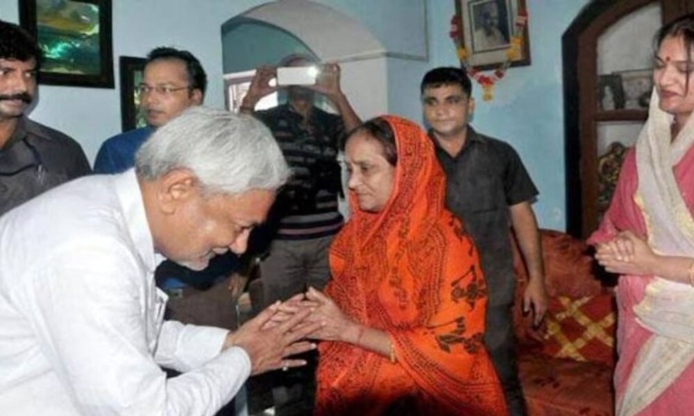 बिहार में महिलाओं को 35% आरक्षण, बनेगा युवा आयोग — नीतीश कैबिनेट के बड़े फैसले