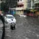 उत्तर प्रदेश में भारी बारिश, 20 से ज्यादा जिलों में स्कूल बंद – पूरी रिपोर्ट