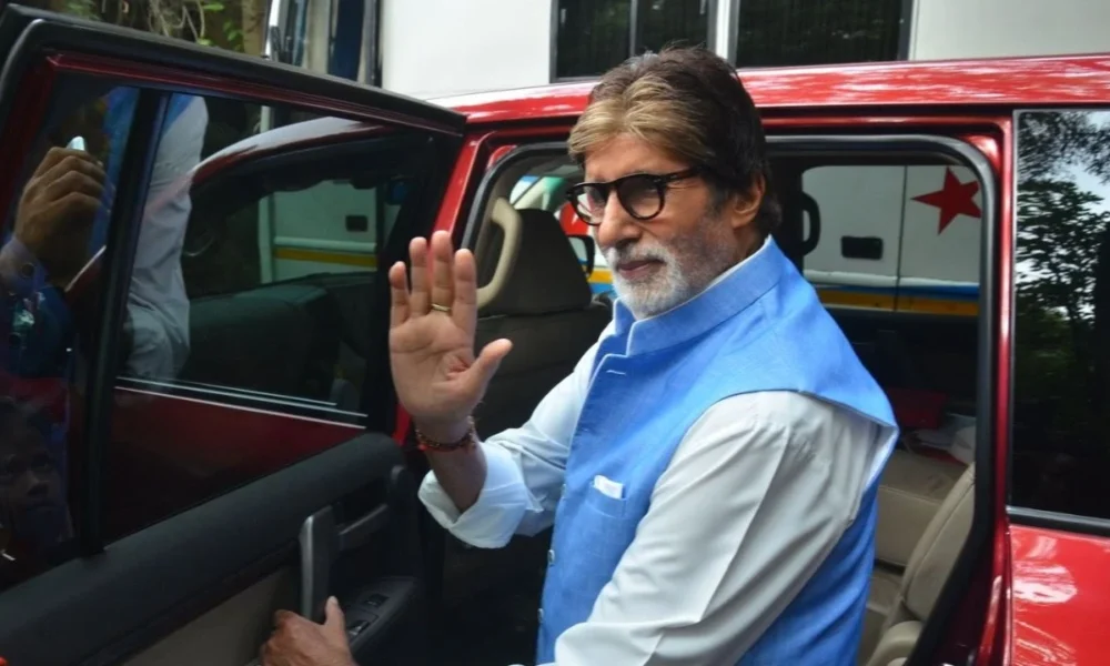 82 की उम्र में अमिताभ बच्चन का इमोशनल ब्लॉग, बोले– अब पैंट पहनने में भी मेहनत लगती है