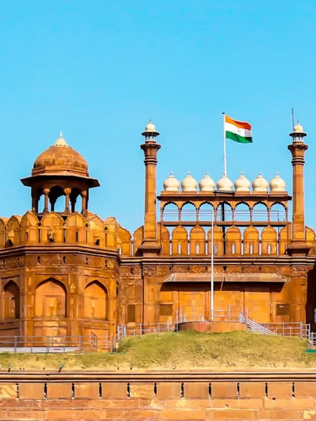 लाल किले का सबसे लंबा भाषण किसने दिया?