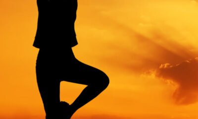 सिर्फ 5 मिनट की ये Morning Habit सुधारेगी Digestion और Posture – हर किसी को करनी चाहिए!