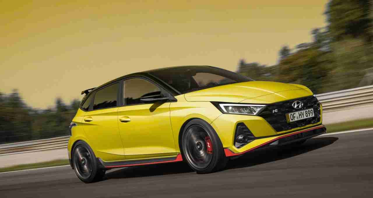 Hyundai i20 Knight Edition का धांसू अवतार लॉन्च कीमत और फीचर्स जानिए 28 Hyundai i20 Knight Edition Launch Price Features and Variants