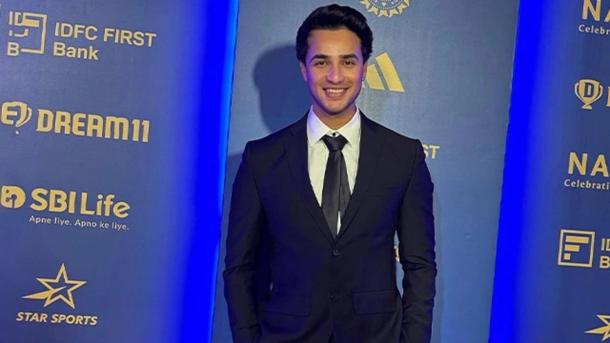 अभिषेक शर्मा की कुल संपत्ति 2025 - करियर, सैलरी और आय के स्रोत