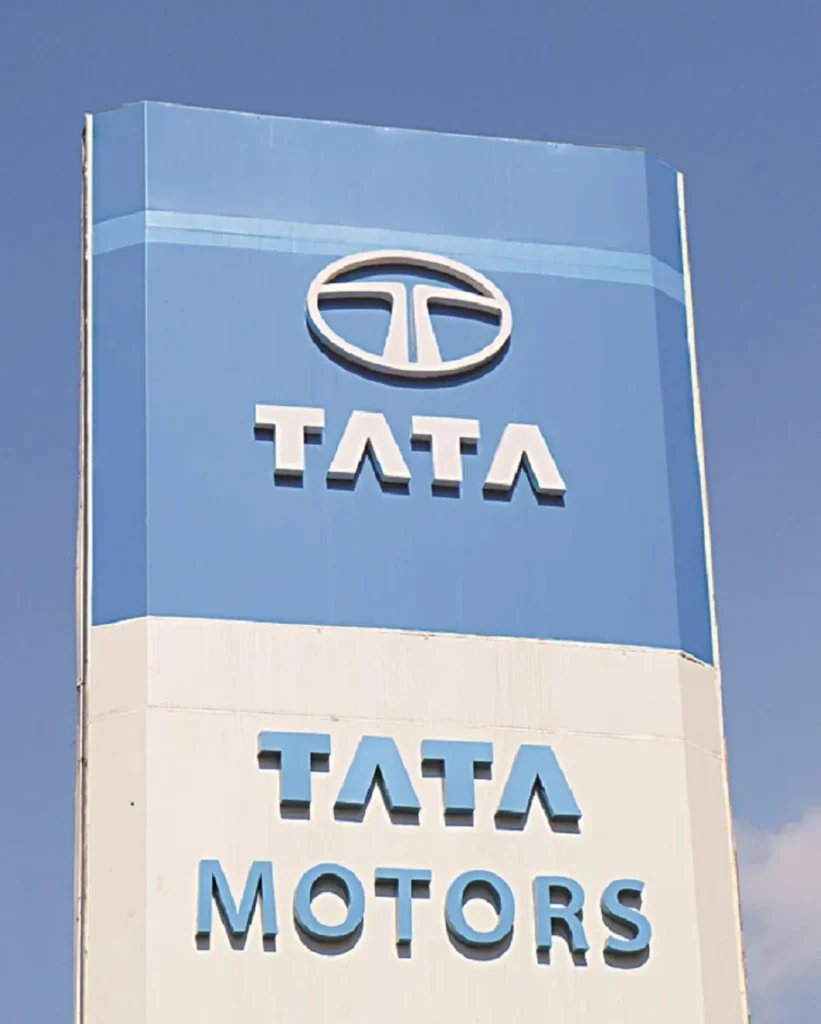 Tata Motors ने घटाए कारों के दाम, अब Tiago से Safari तक होगी सस्ती SUV 29 Tata Motors