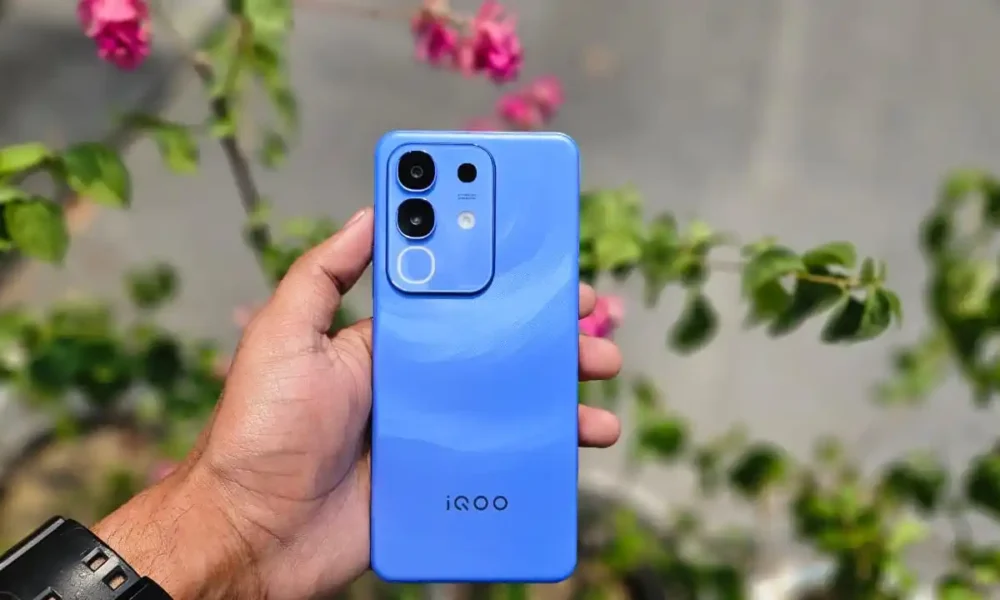 iQOO Z10x 5G लॉन्च हुआ 6500mAh बैटरी Dimensity 7300 प्रोसेसर और मिलिट्री-ग्रेड ड्यूरेबिलिटी के साथ