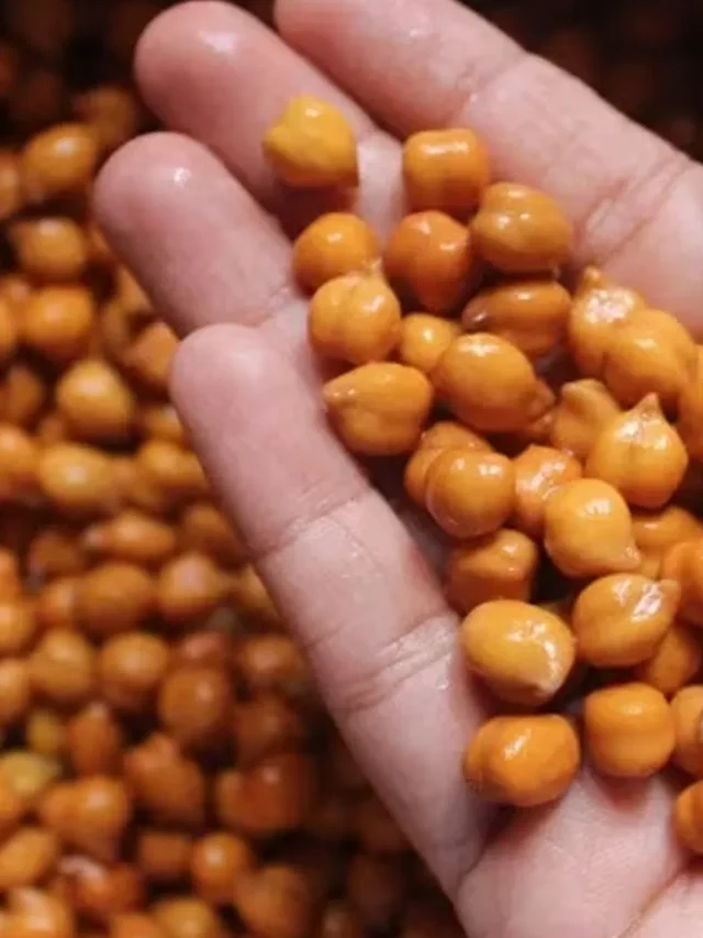 खाली पेट भीगे काले चने खाने से मिलते हैं हैरान कर देने वाले फायदे