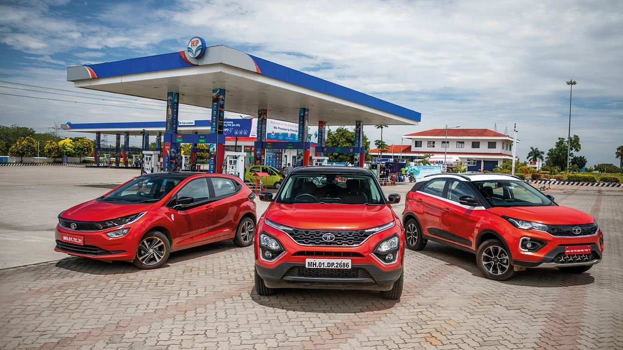 Navratri 2025 में ऑटो डिमांड का बूम: Maruti, Hyundai और Tata Motors की बुकिंग्स ने तोड़ा रिकॉर्ड