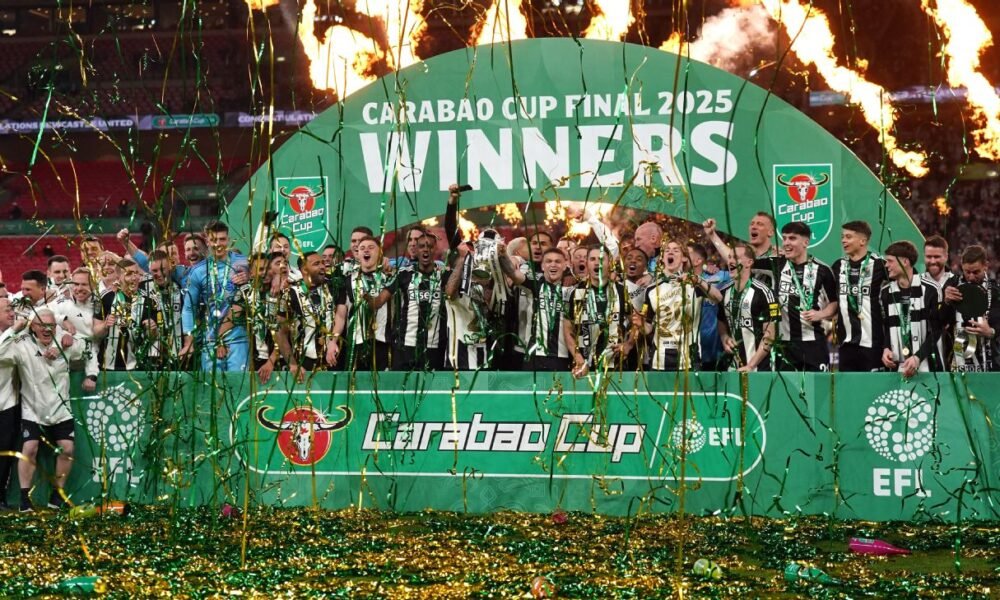 Carabao Cup 2025 चौथा राउंड: न्यूकैसल-टॉटनहैम और लिवरपूल-पैलेस की रोमांचक भिड़ंत