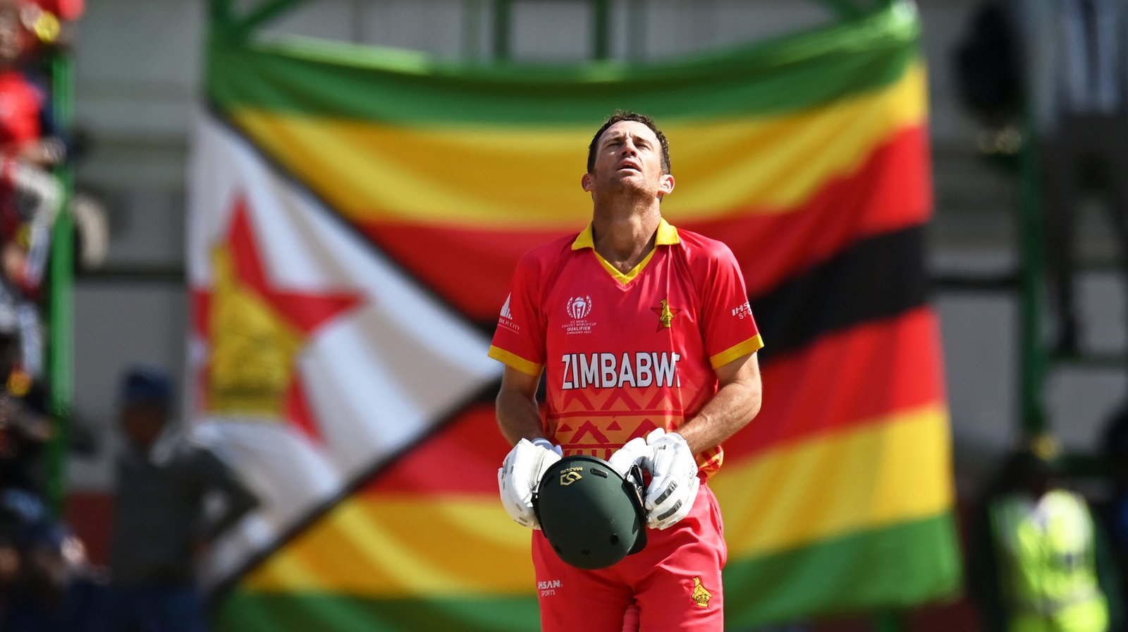 Sean Williams out of Zimbabwe squad for T20 Africa Qualifier, Clive Madande joins