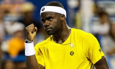 जापान ओपन में फ्रांसेस टियाफो की हार गुस्से में कोर्ट पर तोड़ा रैकेट