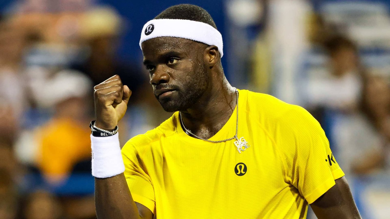 जापान ओपन में फ्रांसेस टियाफो की हार गुस्से में कोर्ट पर तोड़ा रैकेट