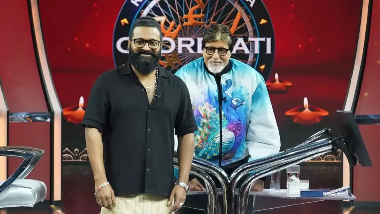 अमिताभ बच्चन ने ऋषभ शेट्टी से कहा, "KBC 17 में सही जवाब पर 7 लाख रुपये, 50 हजार तुम्हारा!"