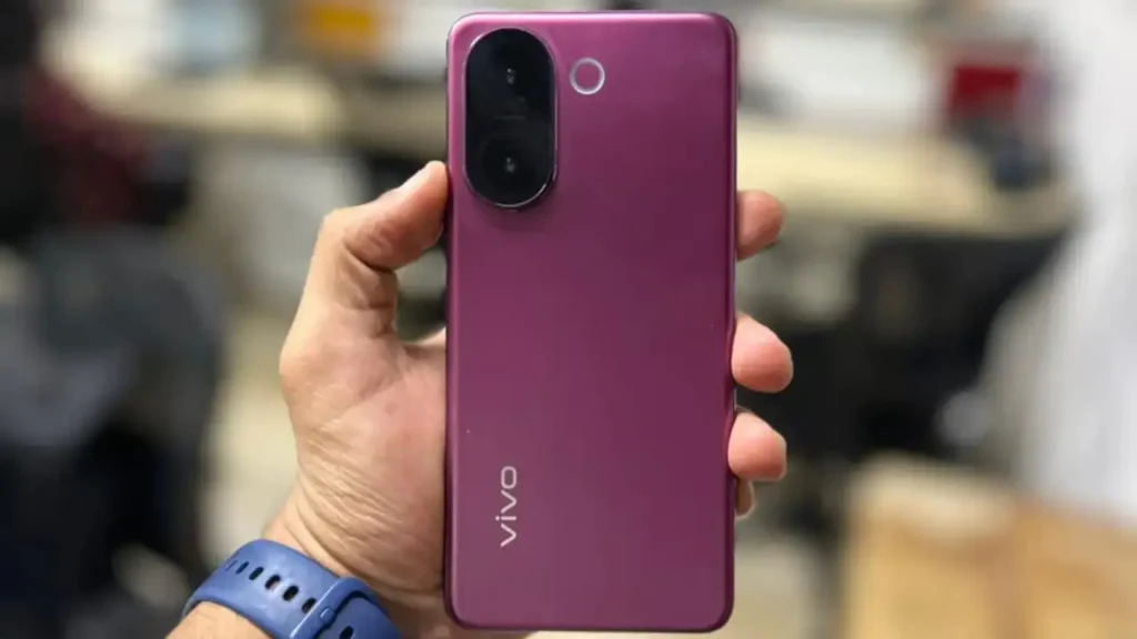 Vivo V60e का पहला झलक: 200MP कैमरा और कर्व्ड डिस्प्ले के साथ आया स्टाइलिश स्मार्टफोन 30 Vivo V60e First Look: 200MP कैमरा और कर्व्ड AMOLED डिस्प्ले वाला स्टाइलिश स्मार्टफोन