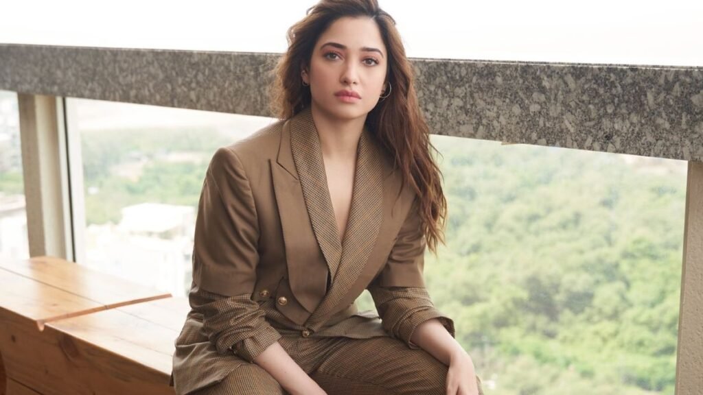 “तमन्ना भाटिया के ट्रेनर सिद्धार्थ सिंह बोले – बेसन चीला में नहीं होता प्रोटीन, जानिए सही नाश्ते का फॉर्मूला”