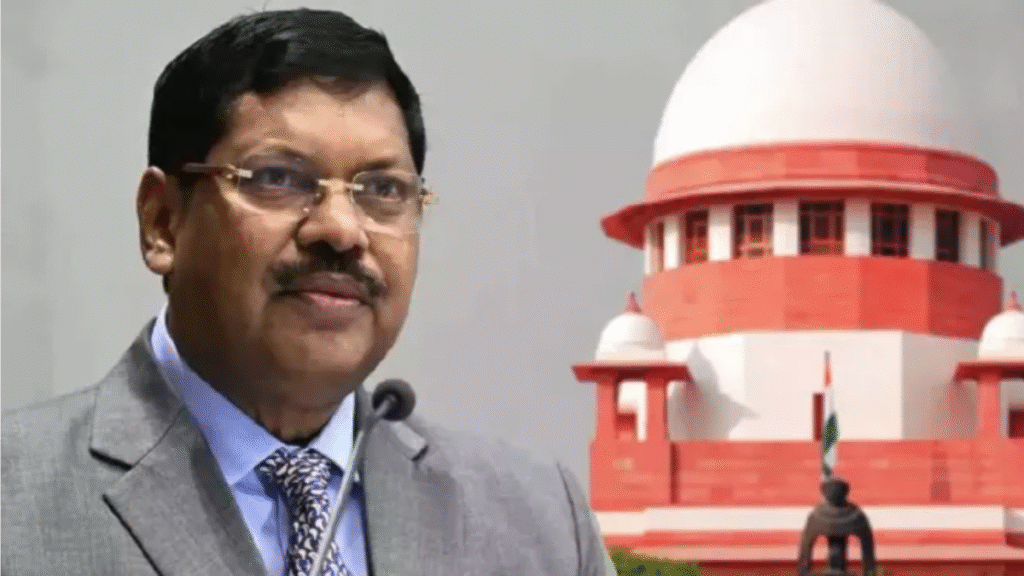 CJI पर जूता फेंकने वाले वकील राकेश किशोर की सुप्रीम कोर्ट सदस्यता रद्द, अब नहीं कर पाएंगे प्रैक्टिस