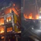 मुरादाबाद के परी रेस्टोरेंट में भीषण आग, पांच सिलेंडर धमाके से तबाह हुई बिल्डिंग — एक महिला की मौत, दस घायल
