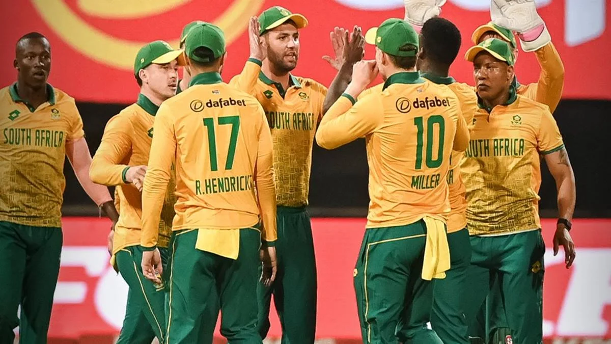 South Africa vs Pakistan T20: दक्षिण अफ्रीका की 1-0 से शानदार शुरुआत, पाकिस्तान हुआ ढेर