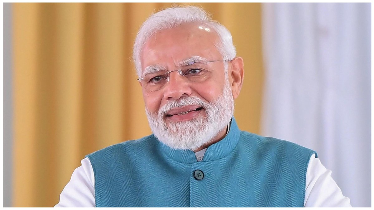 “मोदी आ रहा है…” मुंबई में पीएम मोदी की मुस्कान ने फिर जीता दिल, ब्रिटिश प्रधानमंत्री स्टार्मर संग गूंजी हंसी और तालियां 28 ग्लोबल फिनटेक फेस्ट में पीएम मोदी बोले “मोदी आ रहा है”, कियेर स्टार्मर के साथ मंच साझा कर कहा – भारत अब दुनिया को दिशा दे रहा है
