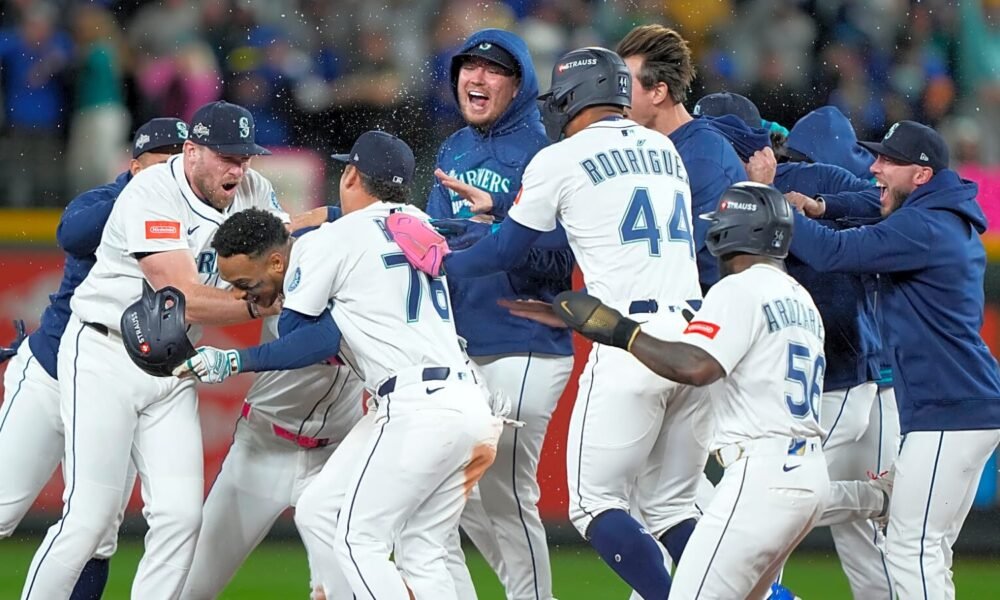 Mariners vs Tigers: 15 इनिंग्स के रोमांचक मुकाबले में सिएटल की ऐतिहासिक जीत, 24 साल बाद ALCS में पहुंची टीम