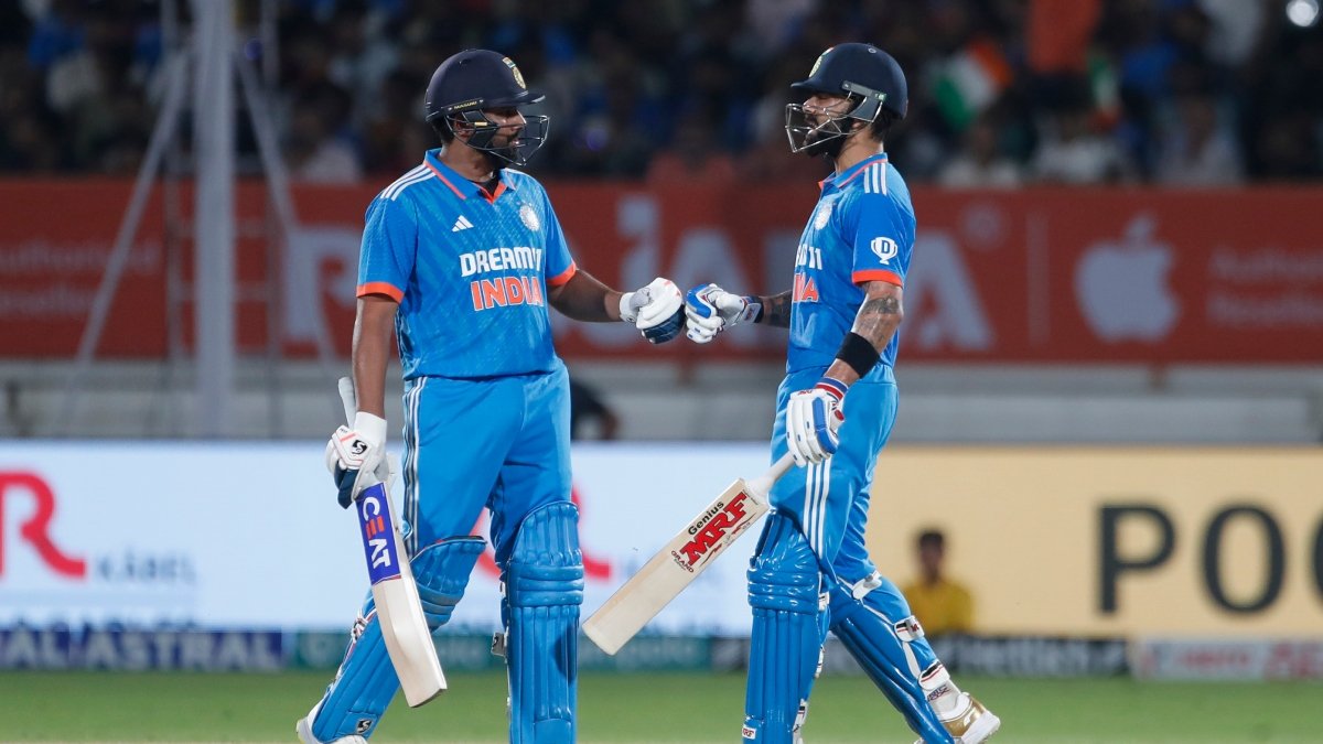 रोहित शर्मा और विराट कोहली की शतकीय साझेदारी से भारत ने ऑस्ट्रेलिया को दी 9 विकेट से मात | IND vs AUS 3rd ODI