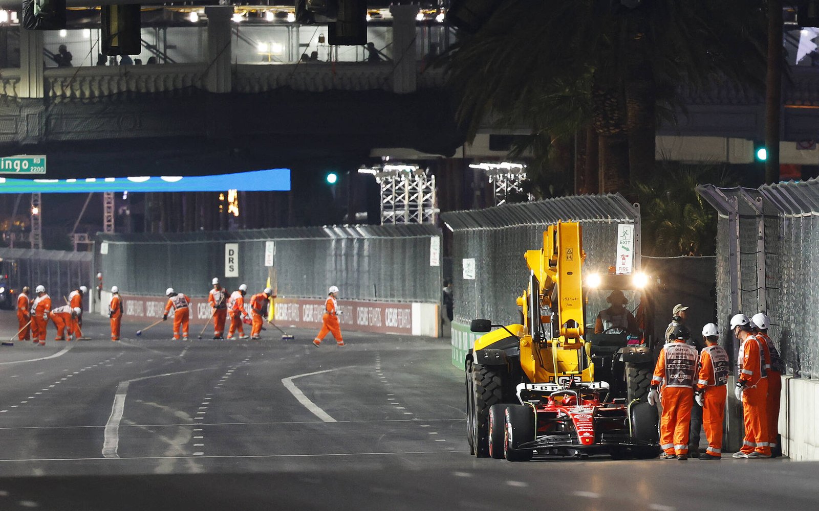 Las Vegas F1 Practice Disrupted: FIA Welds 15 Manhole Covers After Safety Scare