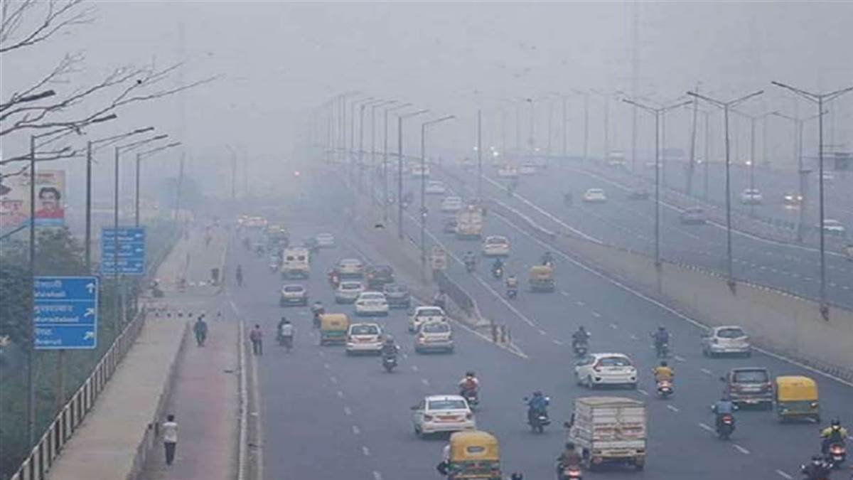 Delhi Air Quality Turns ‘Very Poor’ Again AQI 344, Several Areas Cross 400 | Dainik Diary