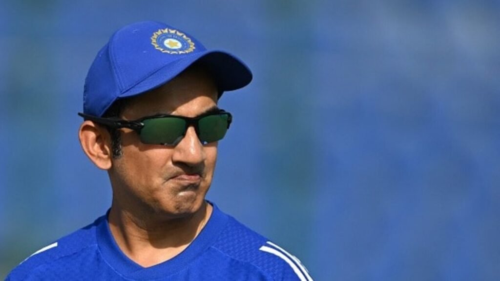 क्या Gautam Gambhir बने भारत के 25 सालों के सबसे खराब टेस्ट कोच? आंकड़े बता रहे है चौंकाने वाली सच्चाई 32 Gautam Gambhir के टेस्ट कोचिंग आंकड़े Greg Chappell से भी खराब बताए जा रहे हैं