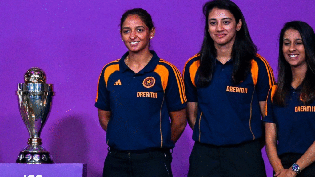 भारत महिला क्रिकेट टीम का अगला कदम, हर्मनप्रीत कौर के नेतृत्व में 2026 ICC टूर्नामेंट की तैयारी शुरू 30 हर्मनप्रीत कौर और उनकी टीम की ऐतिहासिक वर्ल्ड कप जीत के बाद, भारत महिला क्रिकेट के भविष्य को लेकर नई उम्मीदें और योजनाएं