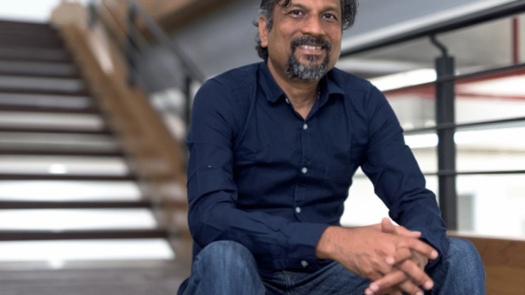 Upasana Konidela के ‘Egg Freezing’ बयान पर Zohoके Sridhar Vembu की तीखी प्रतिक्रिया “युवा उद्यमी 20s में शादी-बच्चे करें” 29 Upasana Konidela के ‘Egg Freezing’ बयान पर Zoho के Sridhar Vembu की तीखी प्रतिक्रिया “युवा उद्यमी 20s में शादी-बच्चे करें”