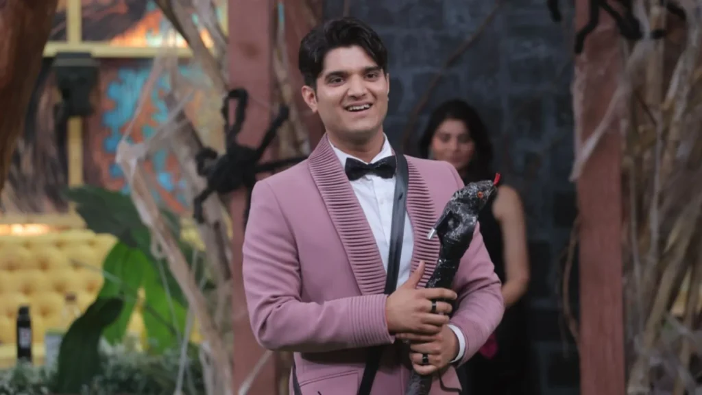 Bigg Boss 19: मृदुल तिवारी का मिड-वीक एविक्शन, फैंस बोले “गलत खिलाड़ी को निकाला गया”