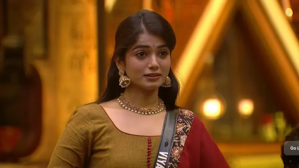 Bigg Boss Tamil 9 में बड़ा झटका फैंस को लगा धोखा इस कंटेस्टेंट की हुई घर से विदाई Viyana नहीं बल्कि असली नाम आया सामने 29 Bigg Boss Tamil 9 Elimination: इस हफ्ते बाहर कौन हुआ? Divya सुरक्षित, निचले छह में कांटे की टक्कर