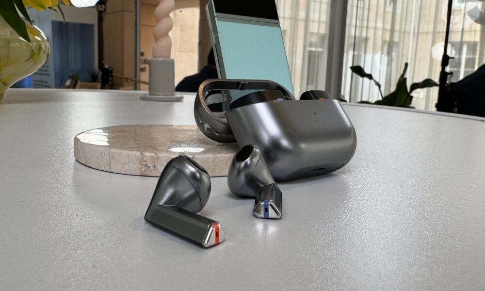 Samsung Galaxy Buds 4 Pro Leaks: New Design, Head Gestures & Powerful Features Revealed