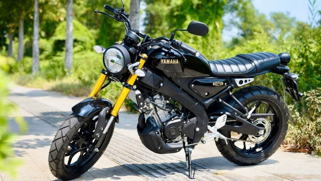 Yamaha XSR 155 हुई इंडिया में लॉन्च और डिलीवरी शुरू: ₹1.50 लाख की इस Neo-Retro बाइक पर पड़ा फैंस का दिल 29 maxresdefault 2 1