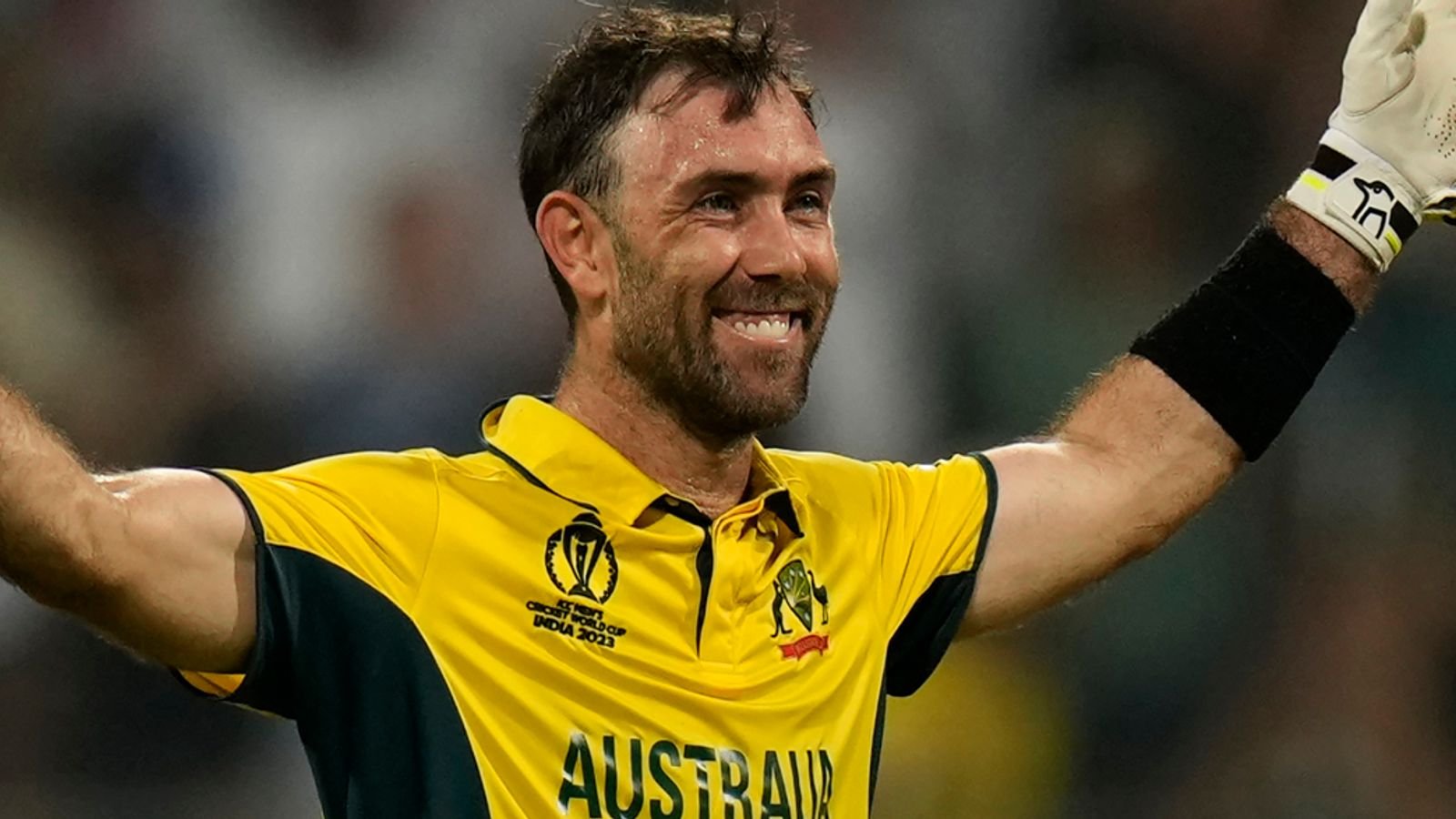 IPL 2026: किन 3 टीमों को Glenn Maxwell को खरीदना चाहिए? CSK–KKR–GT हो सकती हैं बड़ी बोली लगाने वाली | Dainik Diary