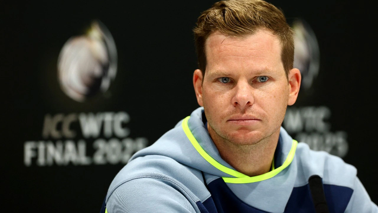 Ashes 2025: मोंटी पनेसर के ‘Sandpaper’ बयान पर स्टीव स्मिथ का करारा पलटवार