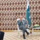 Shehbaz Sharif waited 40 minutes for Vladimir Putin meeting in Turkmenistan viral video | Dainik Diary