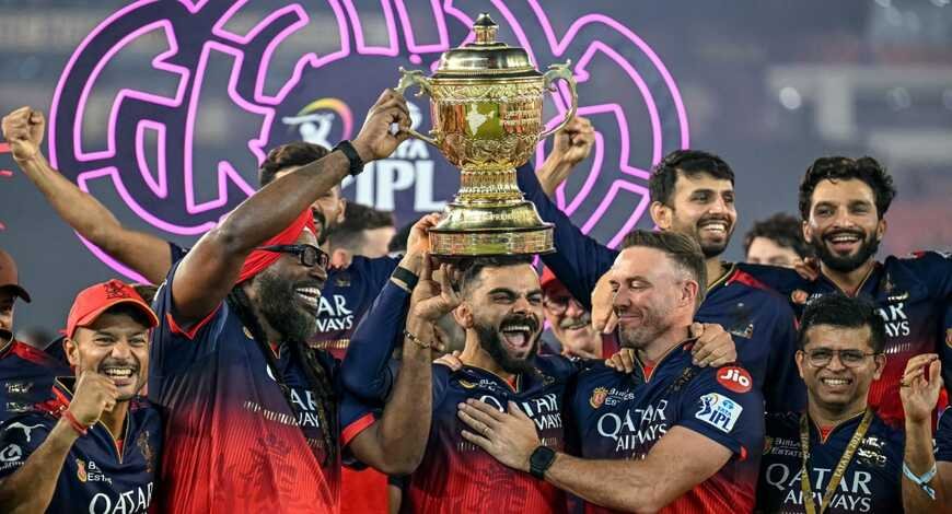 IPL फाइनल में 13 रन डिफेंड करने वाला दो बार का चैंपियन बोला क्रिकेट को अलविदा 31 Krishnappa Gowtham Retires: CSK और MI के पूर्व खिलाड़ी ने कहा क्रिकेट को अलविदा | Dainik Diary