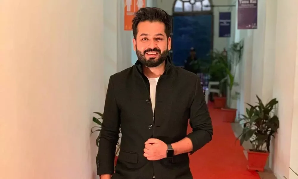 Aditya Dhar Net Worth 2025 कमाई करियर और लाइफ़स्टाइल की पूरी कहानी