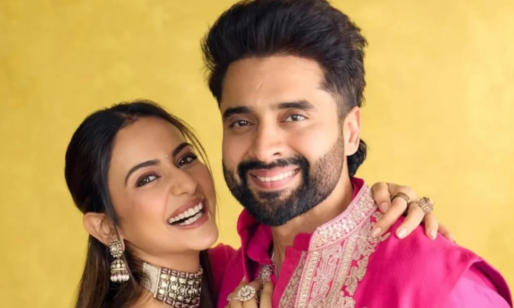 Rakul Preet और Jackky Bhagnani—फिल्म की असफलता में भी साथ निभाती एक मजबूत जोड़ी।