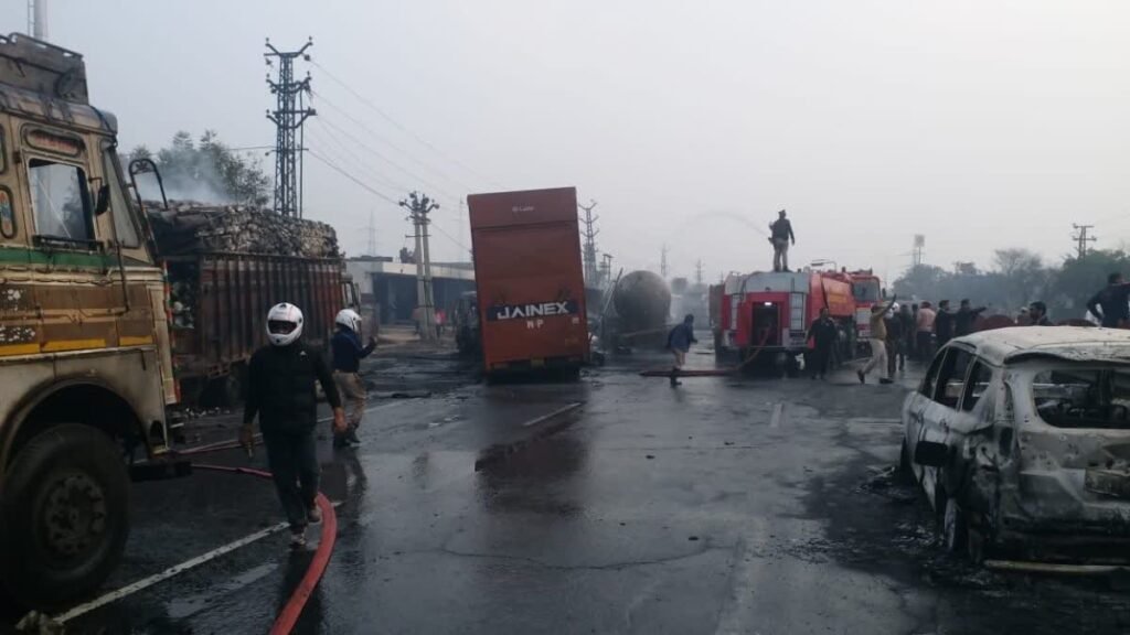 2024 में भारत में 1.77 लाख सड़क हादसे मौतें—सरकार ने संसद में बताया 2.5% बढ़ी फैटलिटीज़