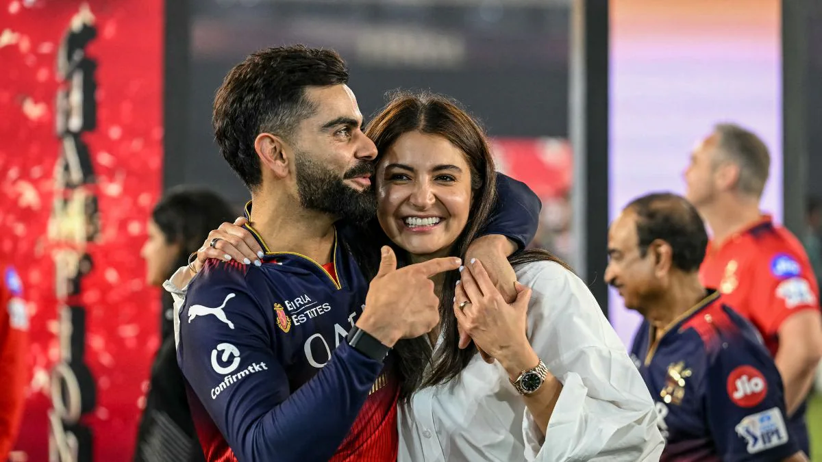 “Fortis डॉक्टर ने अनुष्का–कोहली के Monotropic Diet पर दिया बड़ा बयान—फायदे भी, लेकिन खतरे भी!”