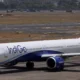 IndiGo ने दो दिनों में 300 से अधिक फ्लाइट्स रद्द कीं—CEO बोले: “कई चुनौतियाँ एक साथ आईं, हम स्थिति सुधारने में जुटे हैं।”